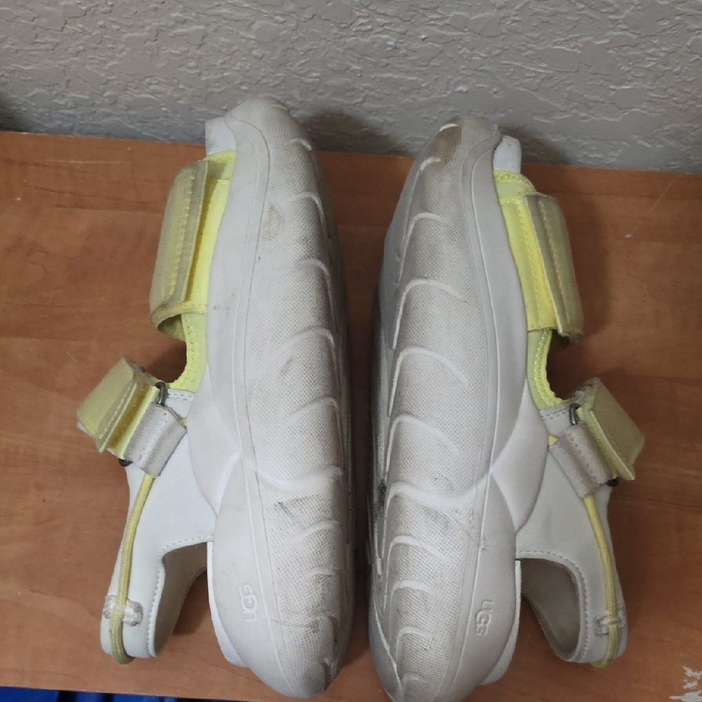 UGG Women's Sandals in Yellow and White - Picture 10 of 11